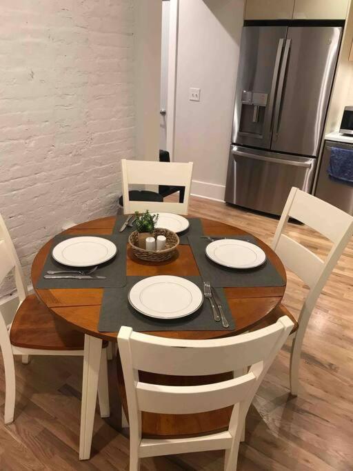 Spacious 2 Bed 2 Bath Downtown Otr Minutes Walk To The Reds Bengals Stadium & More! Apartment
